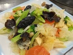 -屯老二农家铁锅炖·行业领军者(梅江店)