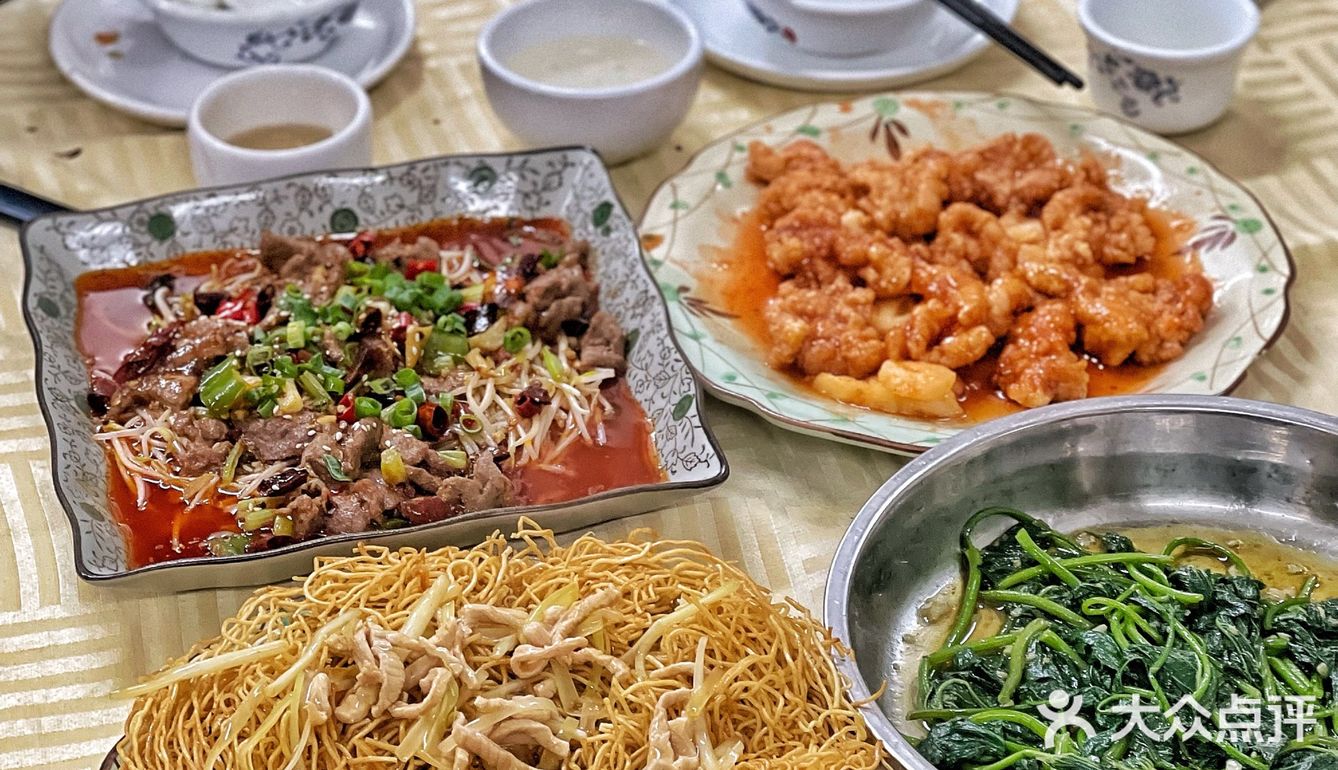 巷仔里噶老广小店都咁抵食夹大件的吗…