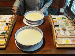 -香麒园·过桥米线·南湖雅宴