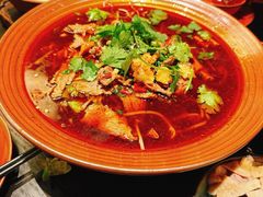 -古都历食南京菜·烤鸭·鸭血粉丝·汤包(南京博物院店)