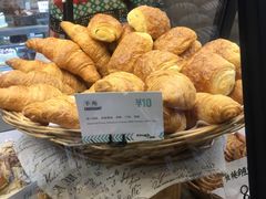 -Dough&Joe团憩(瑞虹天地月亮湾店)