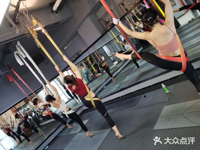 纳兰瑜伽普拉提健身馆(金玺大厦店)图片