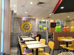 大堂-麦当劳(春风店)