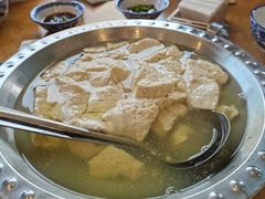 -石磨豆花家常菜·牦牛排土火锅