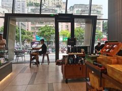 -星巴克臻选(深圳宝安大仟里1店)