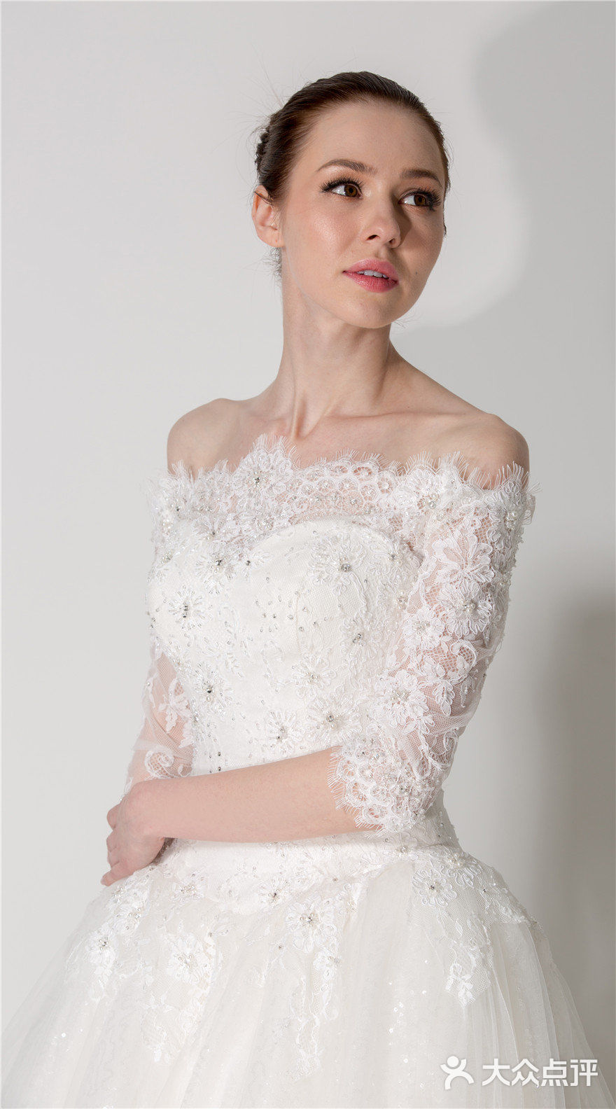 茱莉亚婚纱礼服店