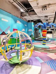 -利奥梦幻主题乐园(爱琴海购物公园店)