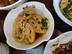 -黑白电视长沙小吃(美林M·LIVE天地东座店)