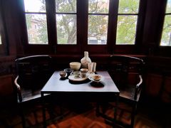 -Nathalie Djurberg与Hans Berg“牛皮纸包裹的月亮”-Prada荣宅当季展览