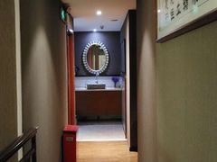 -莱蔻·圣灸堂·推拿艾灸(天山店)