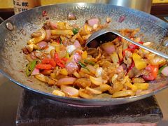 -富正毅三下锅·湘西韵味(天门山索道店)