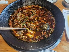 -茅台镇网红溶洞餐厅·茅帮菜馆