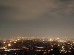 -鬼笑石后山停车场