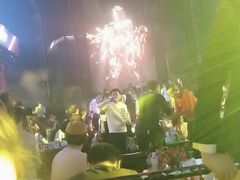 -SPACE(欢乐颂购物中心店)