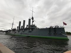 -阿芙乐尔号巡洋舰