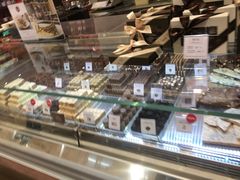 面包甜点陈列柜-VENCHI 闻绮(北京国贸商城店)