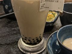 大红袍珍珠奶茶-湊湊火锅·茶憩(打浦桥日月光店)