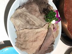 -墨居上隐·院子里火锅(峨眉店)