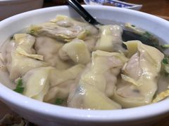 虾肉大馄饨-周素珍湖州大馄饨(直戒坛寺巷店)