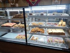 面包甜点陈列柜-新疆巴州金丝特餐厅(大钟寺店)