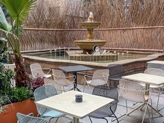 -潮一不贰·法式甜品·生日蛋糕·西式简餐(外滩店)