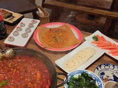 -旧街市鲜货老火锅(大光路店)