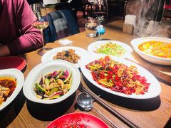 -肆海小川菜酒馆Wine Bistro (青年路店)