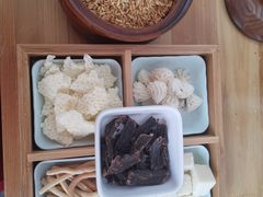 -十二毡房蒙餐·蒙古包
