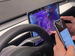 -TESLA 特斯拉(广州天环广场体验店)