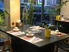 大堂-草家酱蟹炭火烤肉店(珲春南路一店)