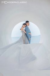 -现代经典婚纱摄影