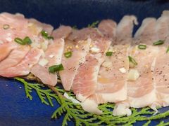-山川小町·极番烧肉(新地假日广场店)