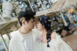 -MAO亲爱的猫婚纱摄影工作室