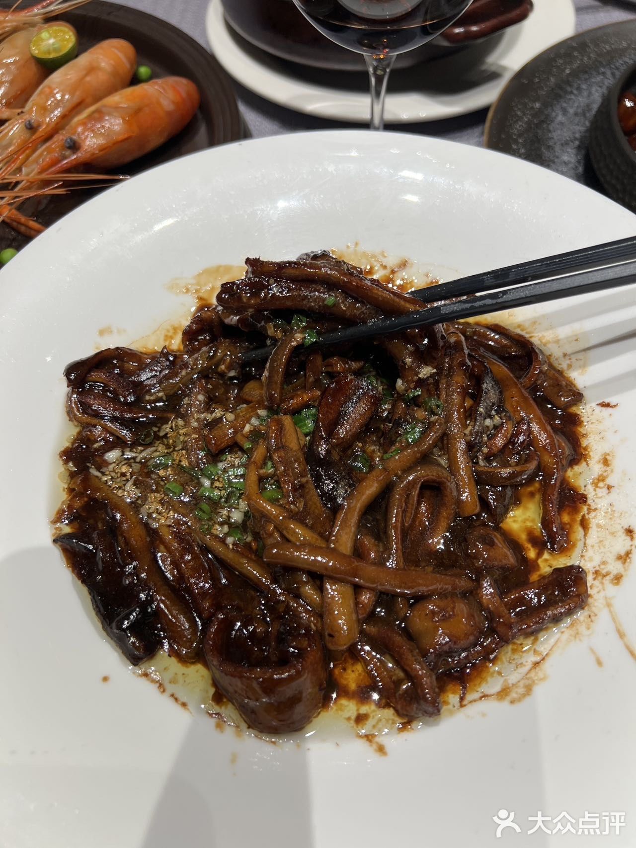 沪上宴请,这家本帮菜必须拥有姓名!