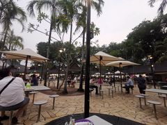 環境-纽顿熟食中心