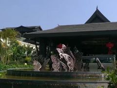 -西双版纳融创皇冠假日度假酒店