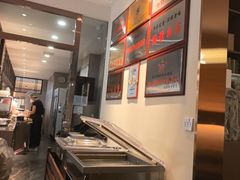 -高玛纳驴肉火烧(一世界店)