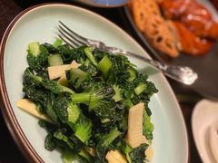 冬笋炒塔菜-杭州西子湖四季酒店·金沙厅