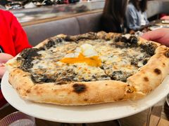 黑松露披萨-IL TEATRO 精品意大利餐厅