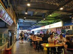 大堂-八一好吃街·高品美食广场