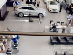 -上海星瀚奔驰4S店(红柳路店)