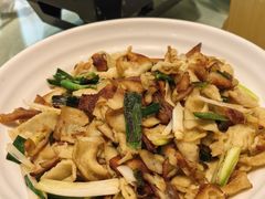 -刘胖子家常菜·蹄花焖藕(兴业店)