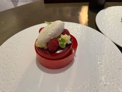 非常浆果-恰餐厅及酒吧CHAR Bar & Grill(北京三里屯洲际店)