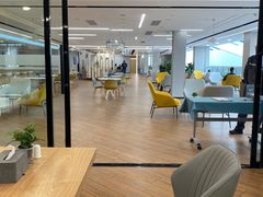 -上海宝信宝马4S店