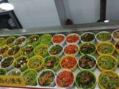 -六和餐饮(东城根店)