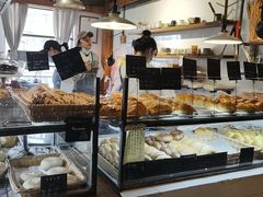 面包甜点陈列柜-仙峰天然面包(迎宾路店)