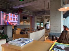 -水边咖啡(黄金水岸店)