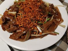 -新大咀港式茶餐厅(宝山万达店)