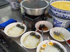 -何老二卤汁凉粉