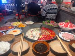 -萍姐火锅·公路夜市(武汉首店)